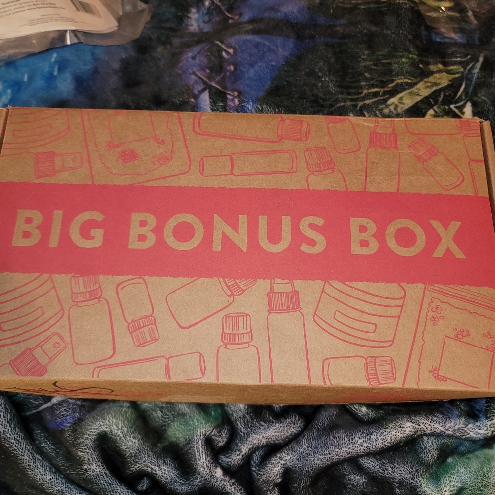 Simply Earth Big Box